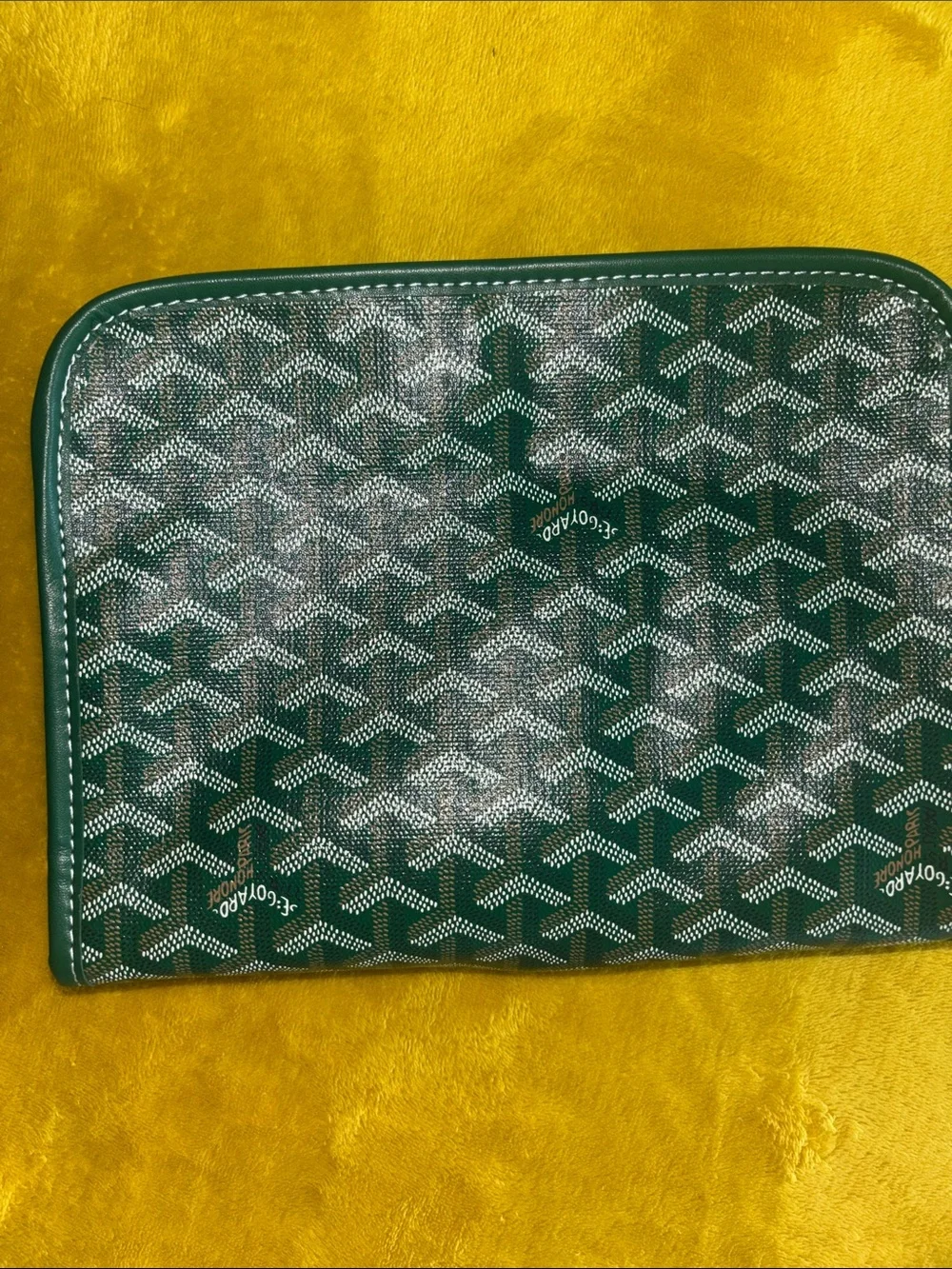Goyard Green Chevron Cosmetic Pouch - Women's Accessory
